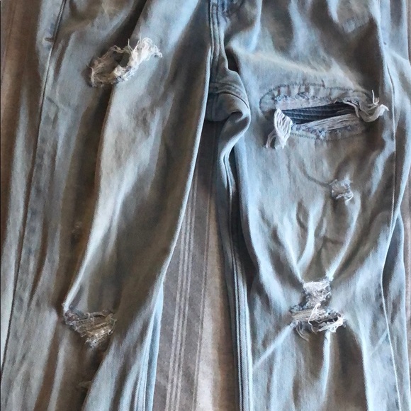 lightly distressed skinny jeans - Picture 2 of 2